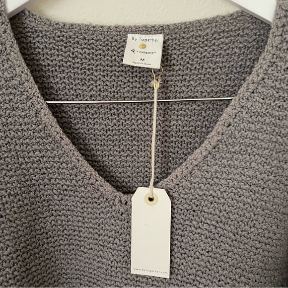 Vici Esmae Sweater / Vici Sweater - Picture 4 of 4